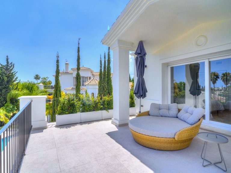 Villa for Sale in Nueva Andalucía, Marbella Area 7