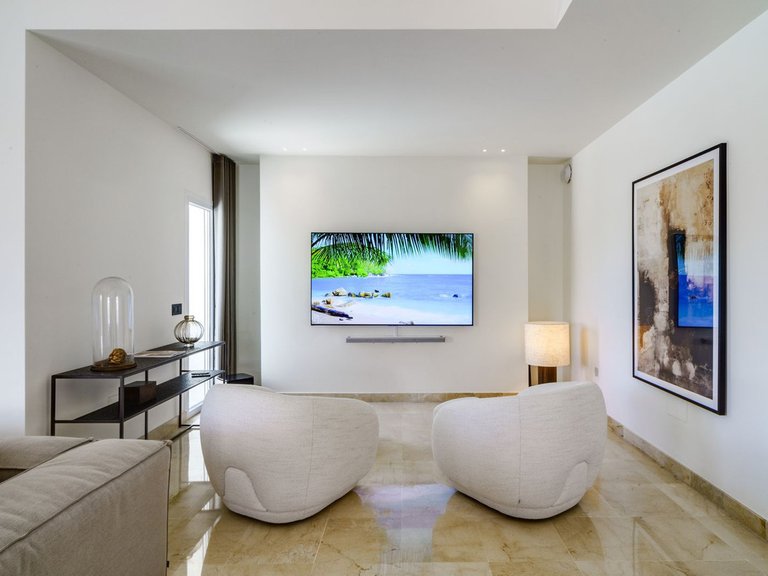 Villa for Sale in Nueva Andalucía, Marbella Area 10