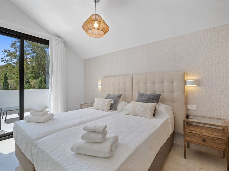 Villa for Sale in Nueva Andalucía, Marbella Area 17