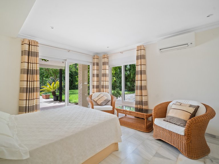 Villa for Sale in Guadalmina Alta, Marbella Area 16