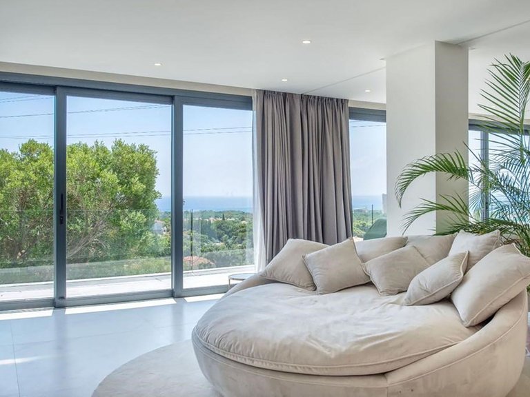 Villa for Sale in Elviria, Marbella Area 5