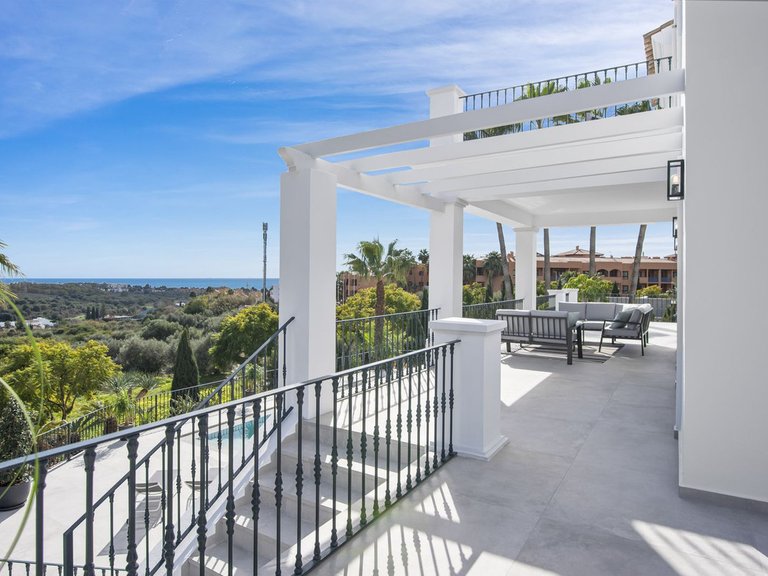 Villa for Sale in Los Flamingos, Marbella Area 9