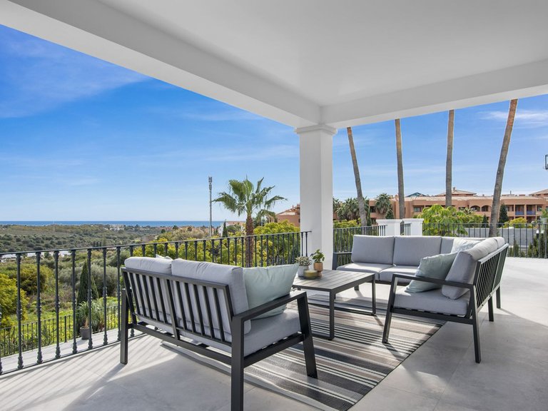 Villa for Sale in Los Flamingos, Marbella Area 16