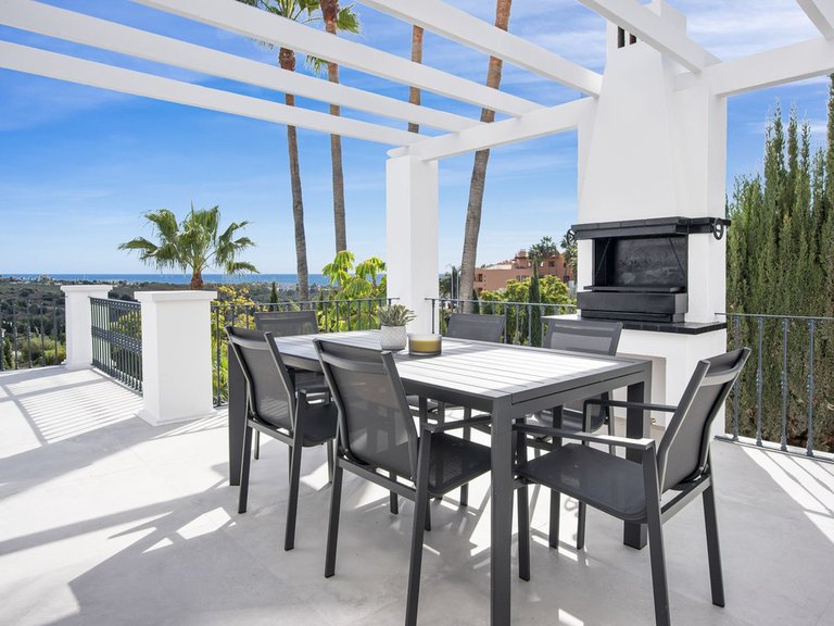 Villa for Sale in Los Flamingos, Marbella Area 19