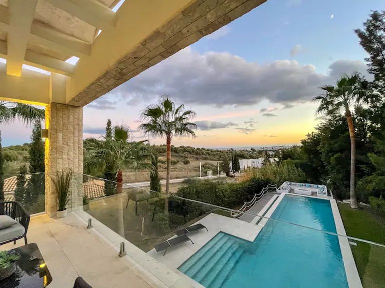 Villa for Sale in Benahavís, Marbella Area 2