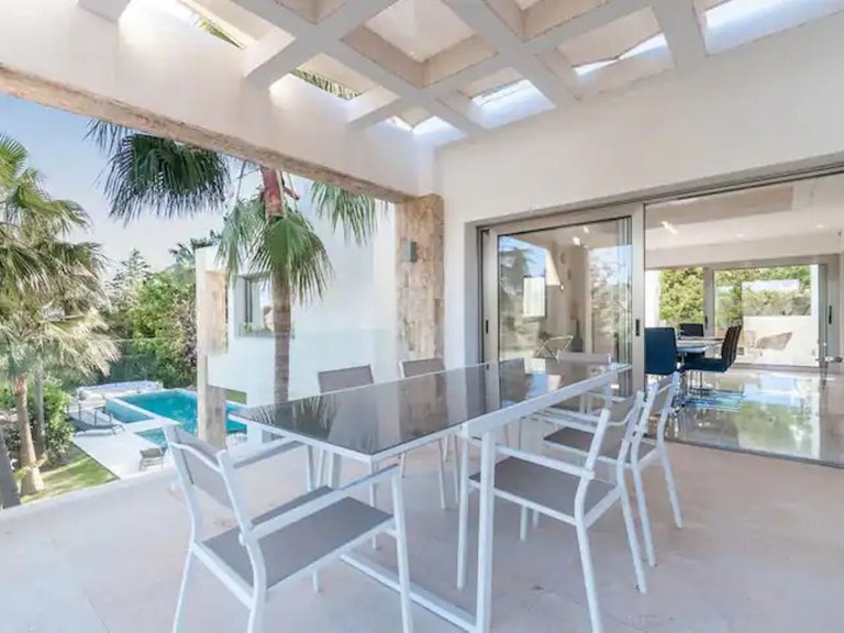 Villa for Sale in Benahavís, Marbella Area 4