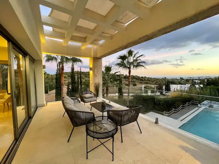 Villa for Sale in Benahavís, Marbella Area 5