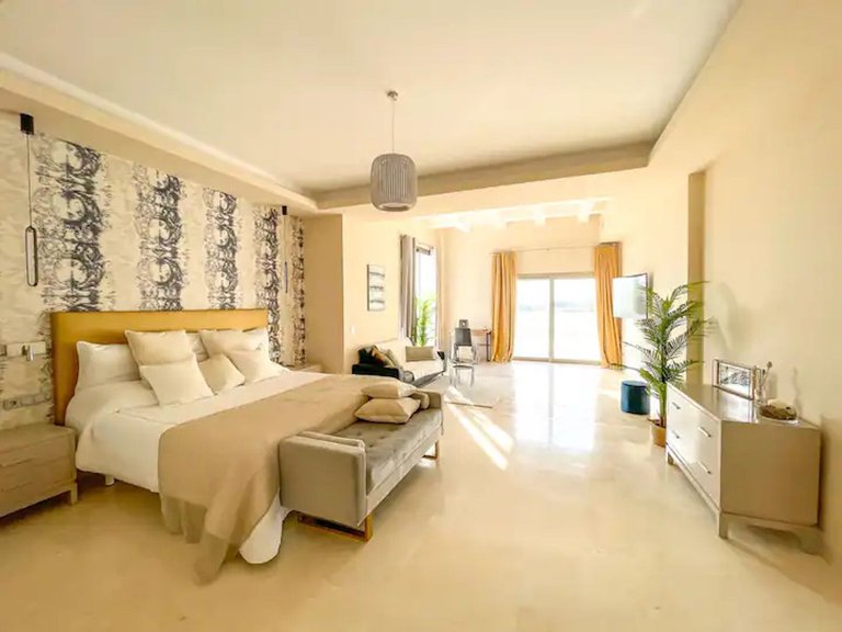 Villa for Sale in Benahavís, Marbella Area 12