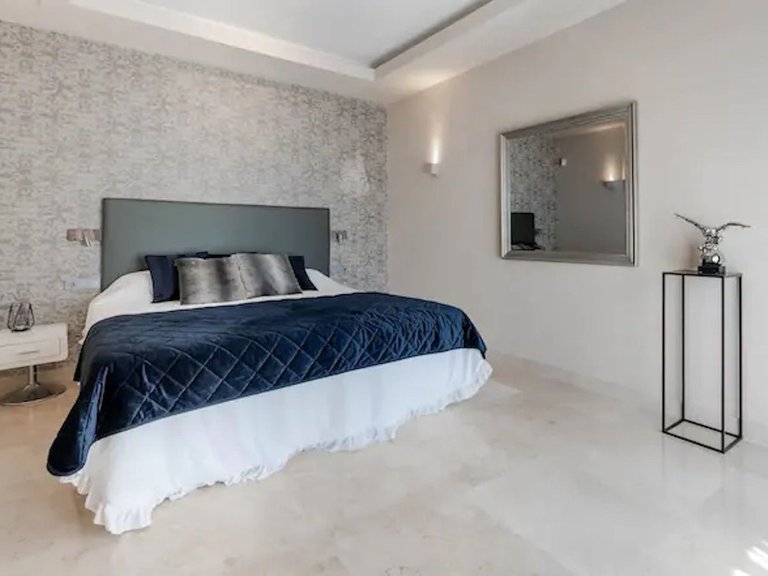 Villa for Sale in Benahavís, Marbella Area 16