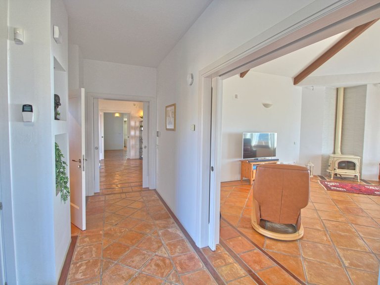 Villa for Sale in Estepona, Marbella Area 14