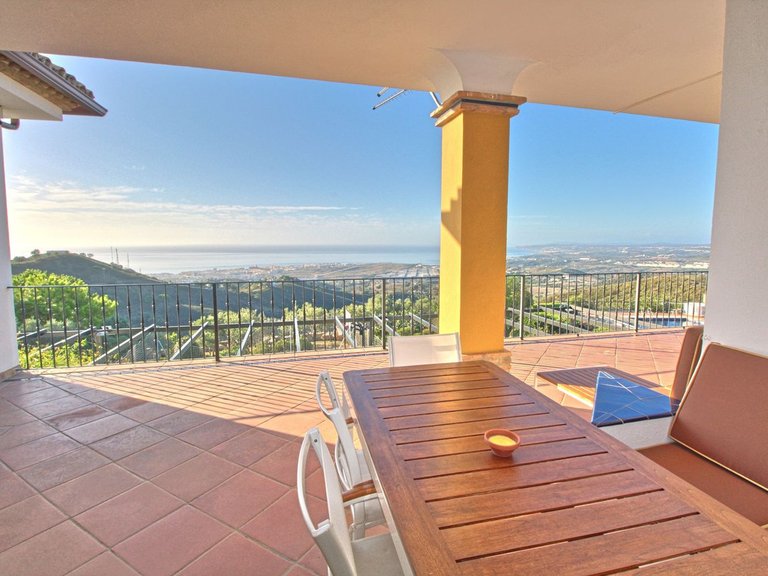 Villa for Sale in Estepona, Marbella Area 18