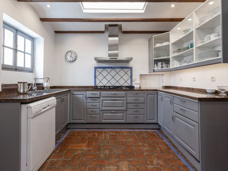 Villa for Sale in Guadalmina Baja, Marbella Area 20