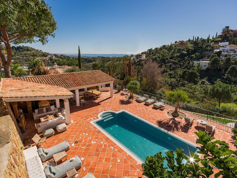 Villa for Sale in El Madronal, Marbella Area 15