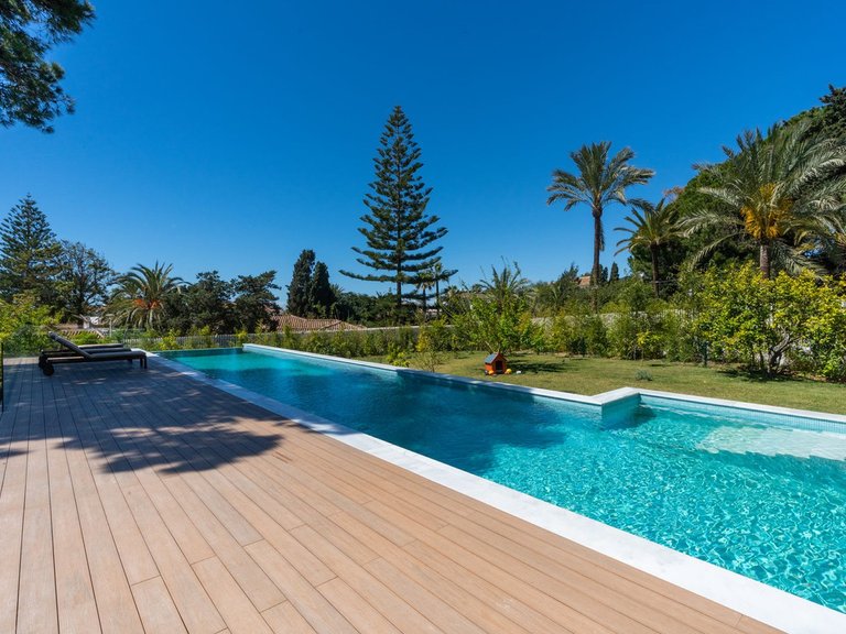 Villa for Sale in Marbesa, Marbella Area 17