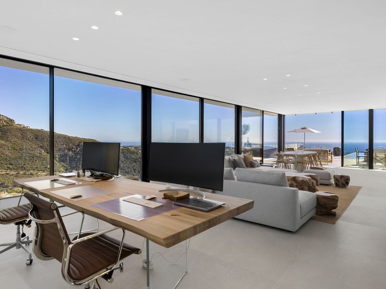 Villa for Sale in Benahavís, Marbella Area 12