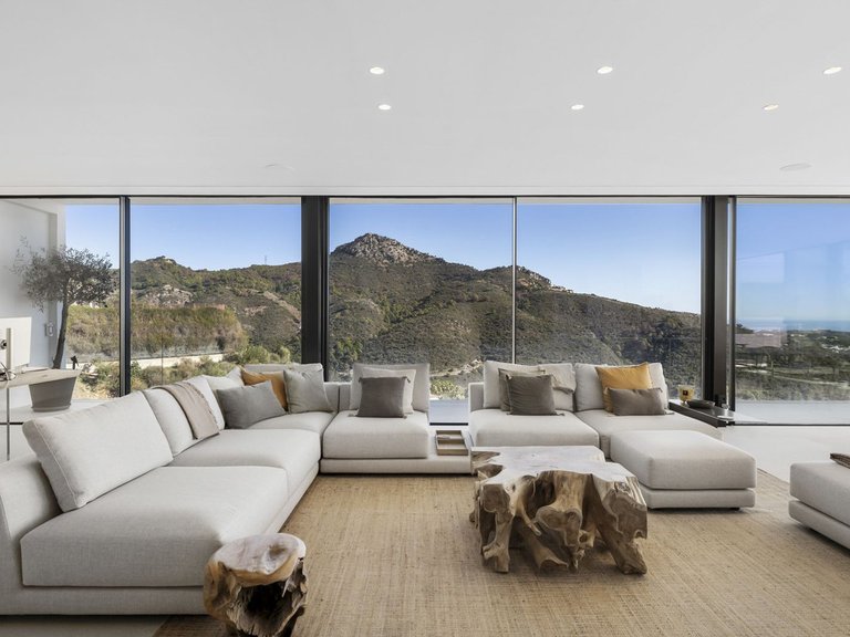 Villa for Sale in Benahavís, Marbella Area 15