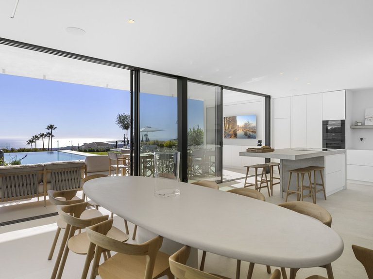 Villa for Sale in Benahavís, Marbella Area 20