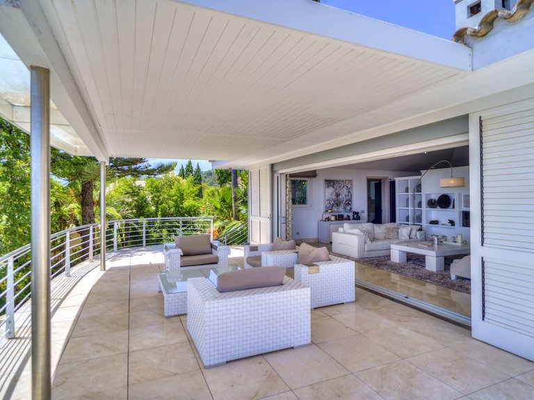 Villa for Sale in El Madroñal, Marbella Area 8