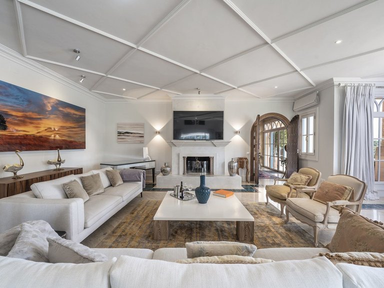 Villa for Sale in San Roque Club, Marbella Area 5