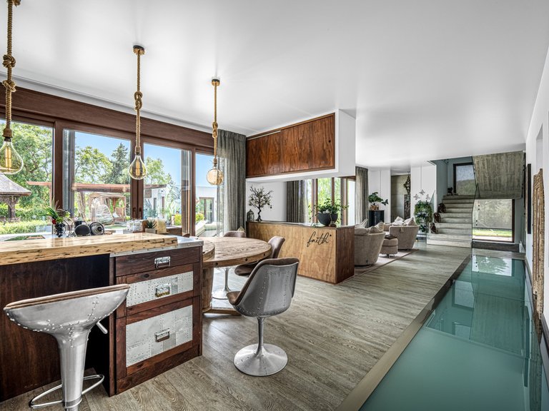 Villa for Sale in Benahavís, Marbella Area 3