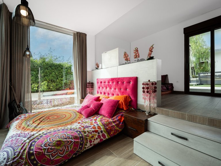 Villa for Sale in Benahavís, Marbella Area 18