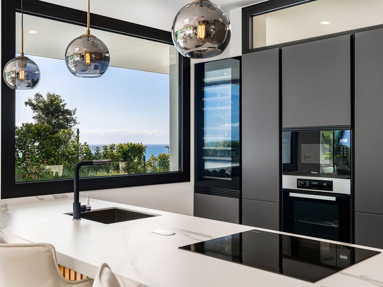 Villa for Sale in Sierra Blanca, Marbella Area 7