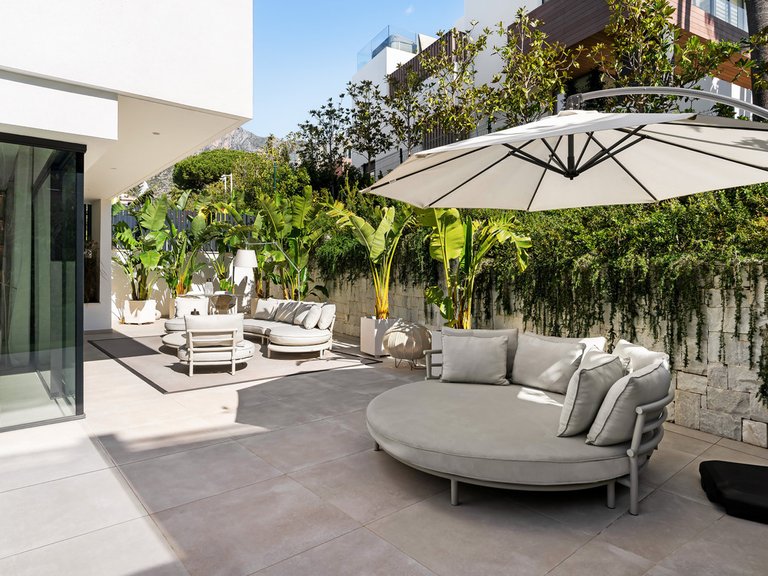 Villa for Sale in Sierra Blanca, Marbella Area 17