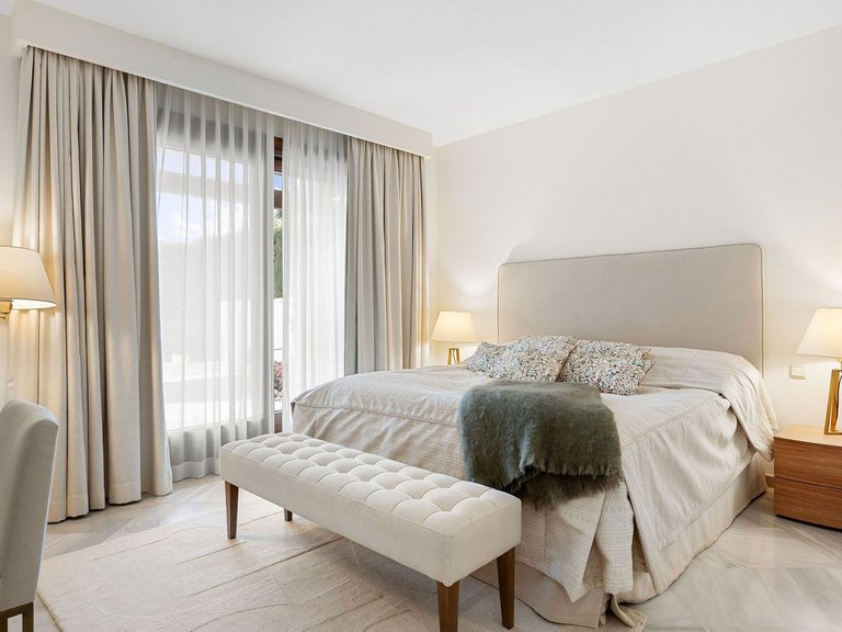 Villa for Sale in Nueva Andalucía, Marbella Area 19