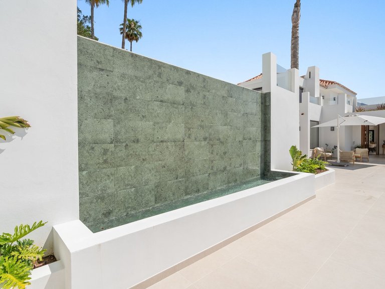 Villa for Sale in Nueva Andalucía, Marbella Area 6