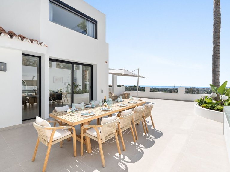 Villa for Sale in Nueva Andalucía, Marbella Area 9