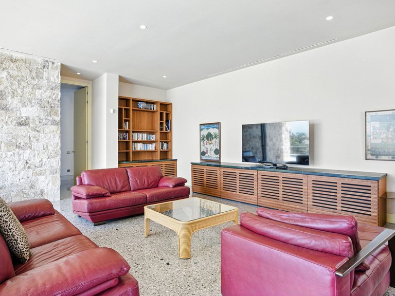 Villa for Sale in Elviria, Marbella Area 9