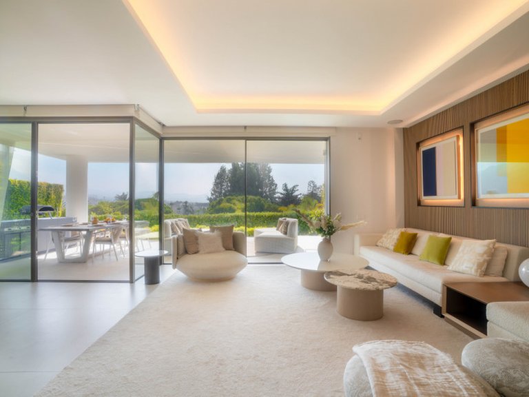 Villa for Sale in Nueva Andalucía, Marbella Area 13
