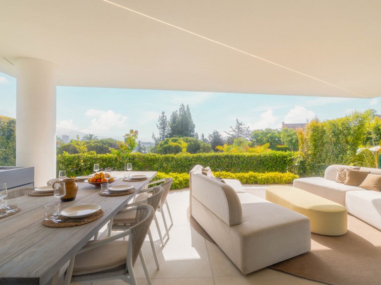 Villa for Sale in Nueva Andalucía, Marbella Area 19