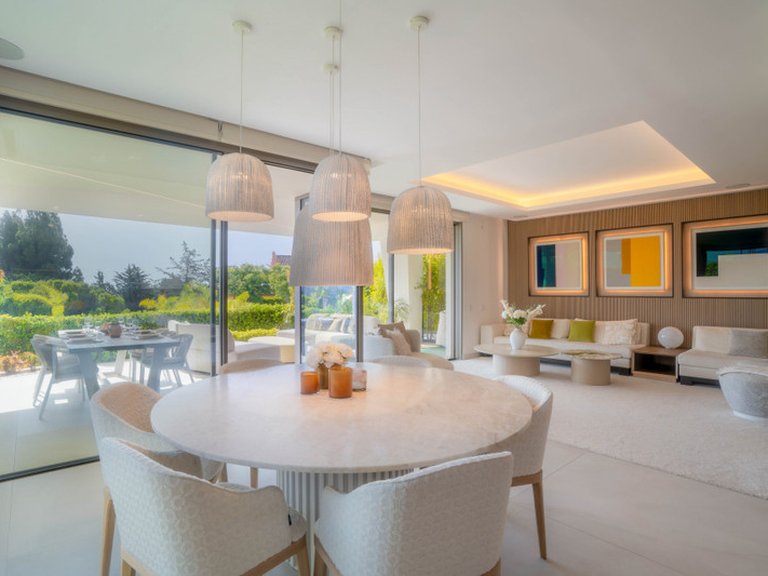 Villa for Sale in Nueva Andalucía, Marbella Area 9