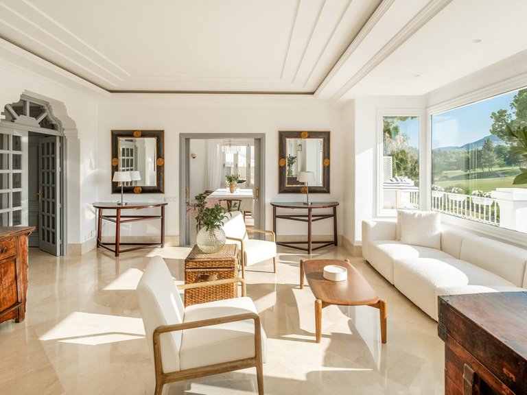 Villa for Sale in Aloha, Marbella Area 7