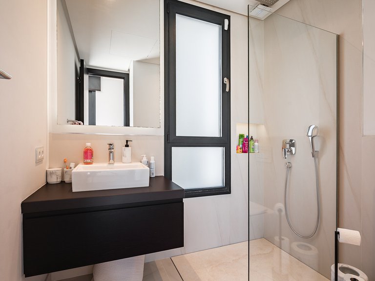 Villa for Sale in Nueva Andalucía, Marbella Area 16