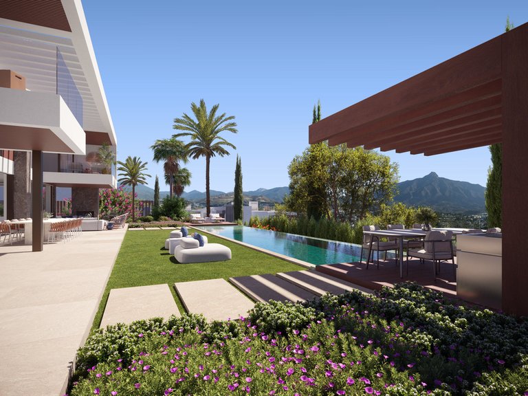 Villa for Sale in Nueva Andalucía, Marbella Area 1