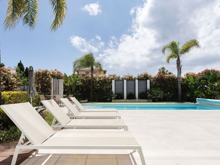 Villa for Sale in Nueva Andalucía, Marbella Area 13