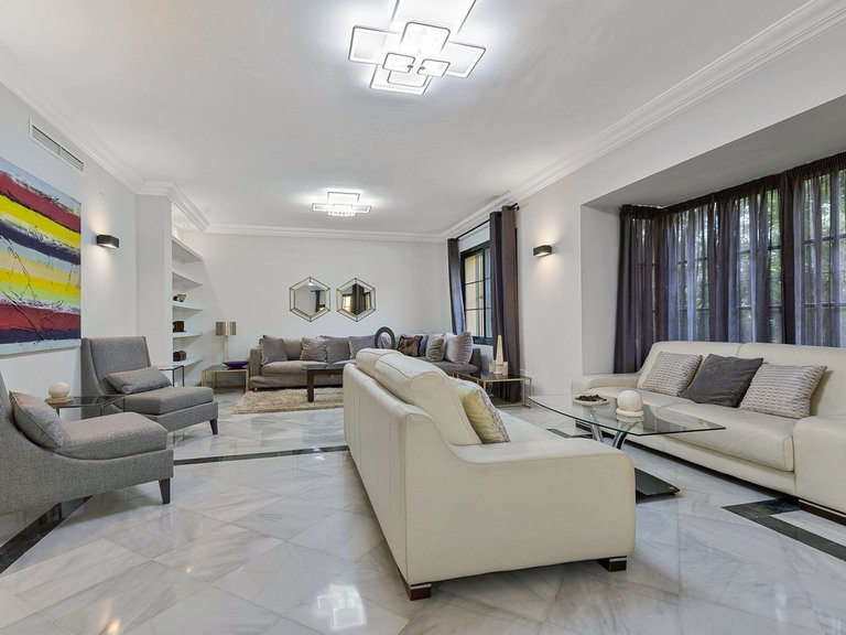 Villa for Sale in Guadalmina Baja, Marbella Area 5
