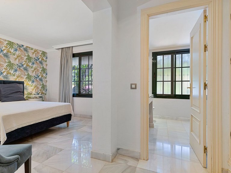 Villa for Sale in Guadalmina Baja, Marbella Area 15