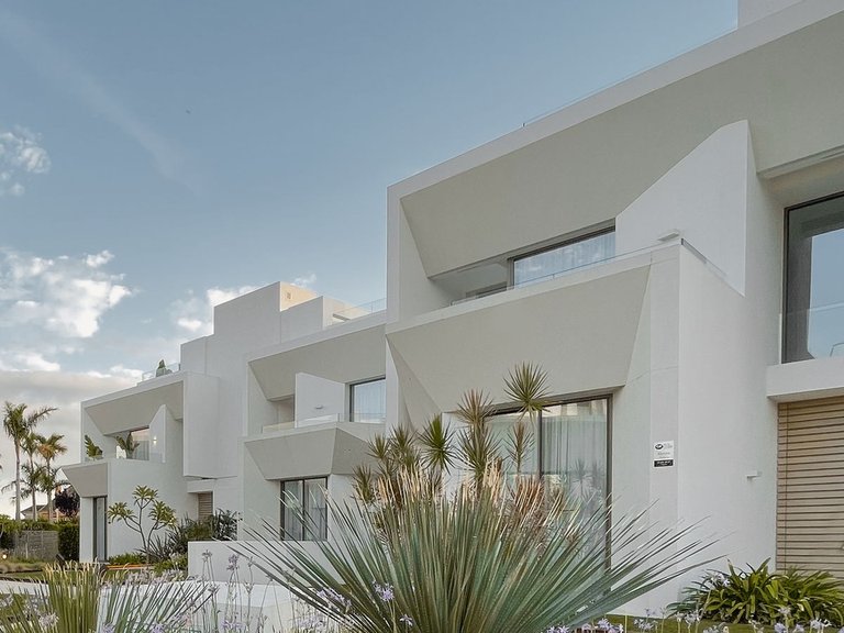 Villa for Sale in Nueva Andalucía, Marbella Area 5