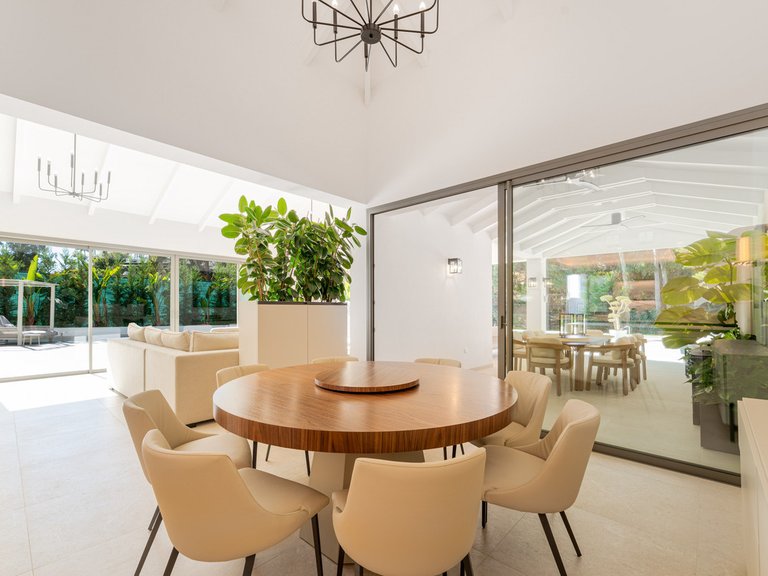 Villa for Sale in Nueva Andalucía, Marbella Area 6