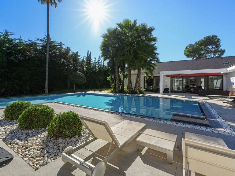 Villa for Sale in Guadalmina Baja, Marbella Area 20