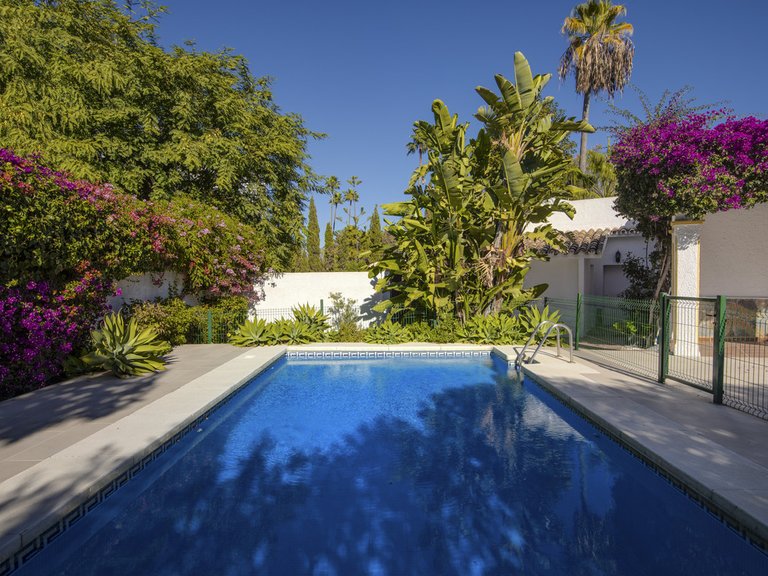 Villa for Sale in Guadalmina Alta, Marbella Area 1