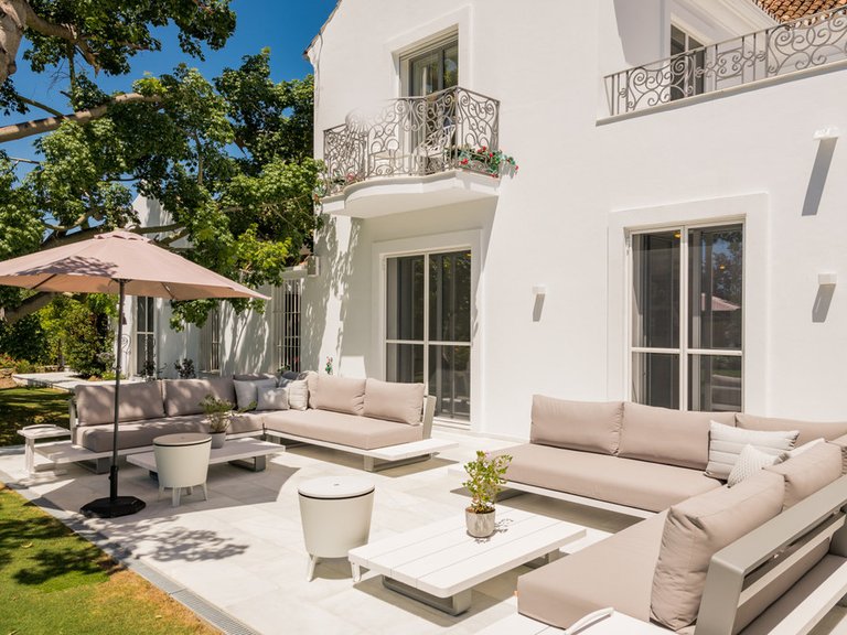 Villa for Sale in Nueva Andalucía, Marbella Area 4