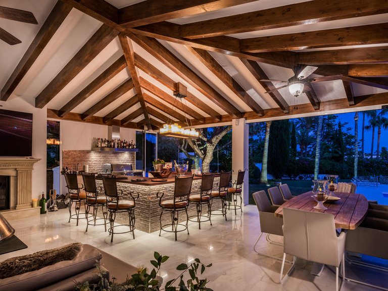 Villa for Sale in Nueva Andalucía, Marbella Area 17