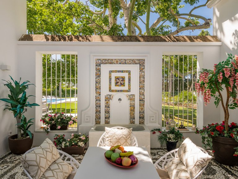 Villa for Sale in Nueva Andalucía, Marbella Area 19
