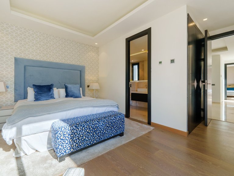 Villa for Sale in Nueva Andalucía, Marbella Area 12