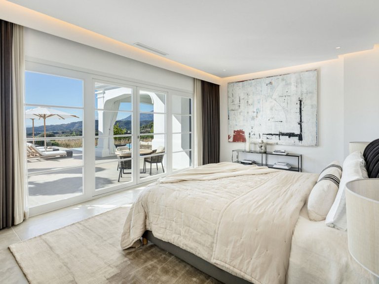 Villa for Sale in Benahavís, Marbella Area 19