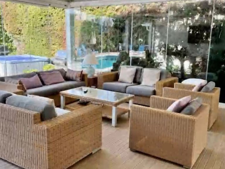 Villa for Sale in San Pedro De Alcántara, Marbella Area 9